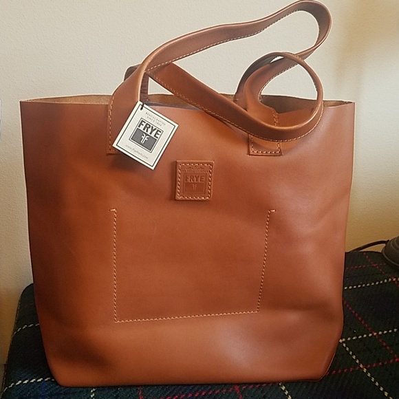 Frye Handbags - Rare FRYE tote NWT